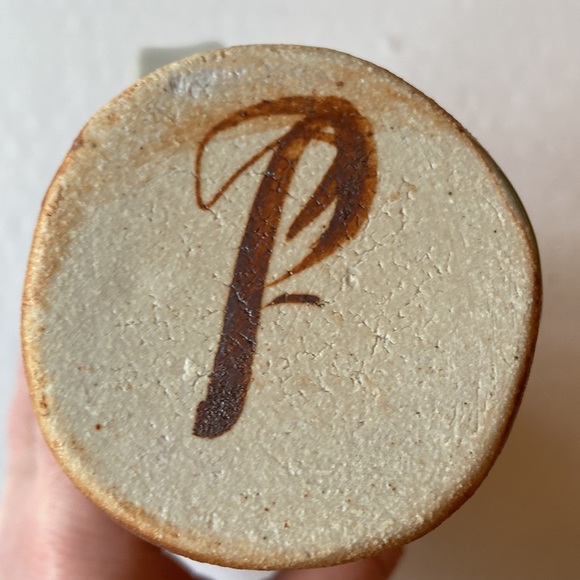 Stoneware Maple Syrup Pitcher - Picture 3 of 16